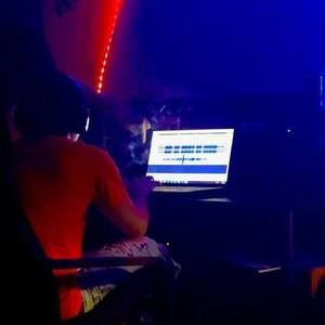 Meet your Posher, Frank